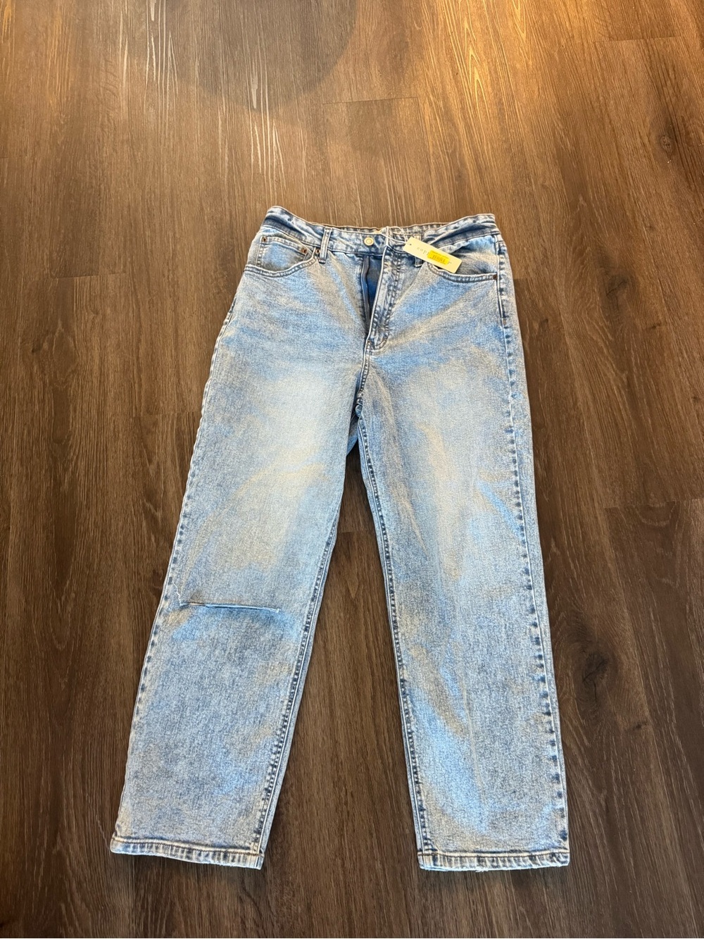 Light Wash women’s Straight-Leg Jeans